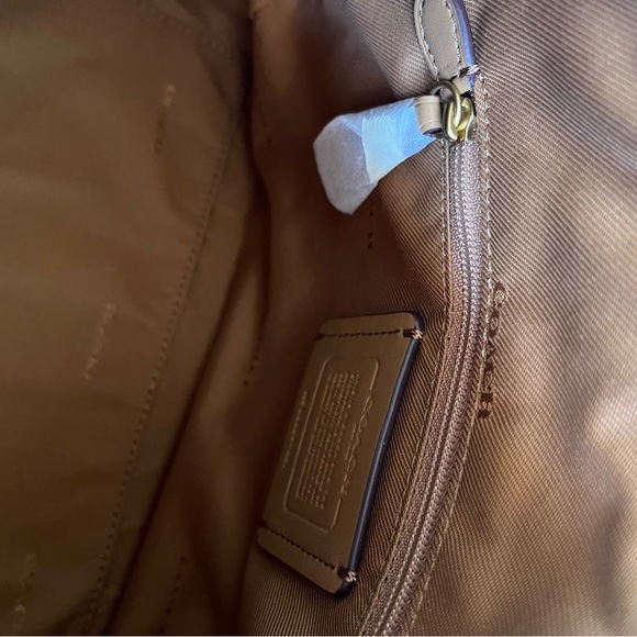 COACH Shay Crossbody Blush NWOT - Picture 11 of 15